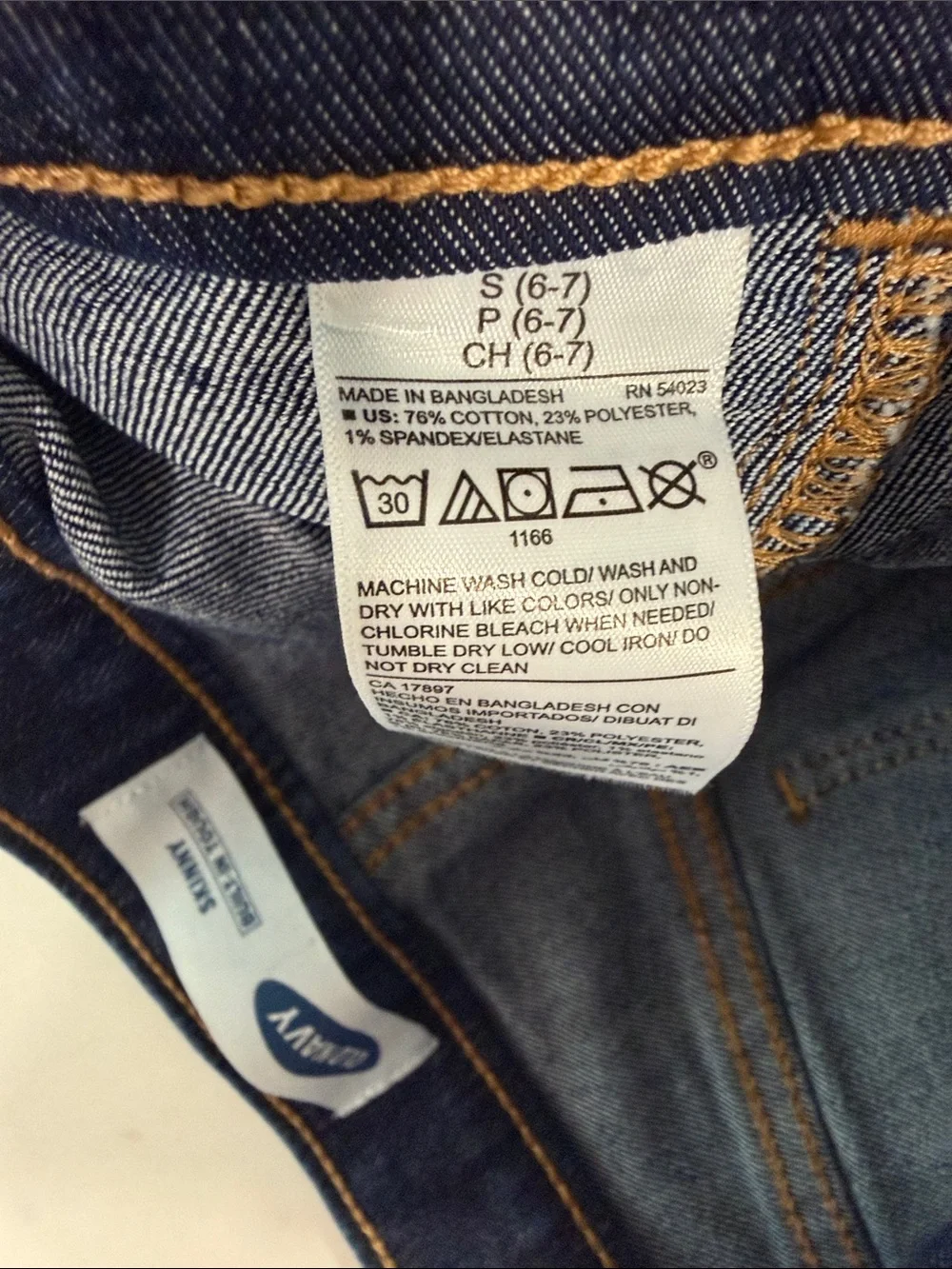 Old Navy Kid's Dark and Light Blue Stretch Jeans Lot - 2